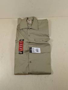 lot 121 image: NEW DICKIES LARGE BUTTON UP LONG SLEEVE SHIRT (TAN)