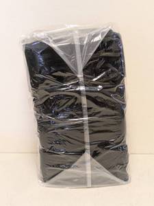 lot 118 image: NEW WINTER HATS 12PK. (BLACK)