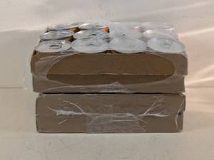 lot 140 image: KIRKLAND SIGNATURE CHUNKS IN GRAVY 2-FLAVOR VARIETY PACK