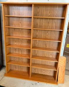 lot 29 image: Wood Bookcase
