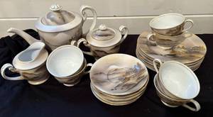 lot 46 image: Japanese Hand-Painted Porcelain Tea Set