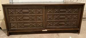 lot 53 image: Mid-Century Storage Cabinet