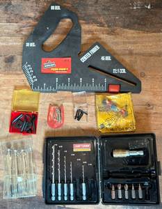 lot 105 image: Multiple Small Tools