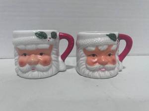 lot 40 image: 2 Vintage Mini Mugs Santa Claus 1.75