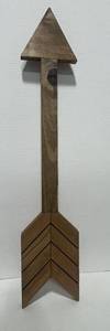 lot 55 image: 32 Wooden Arrow