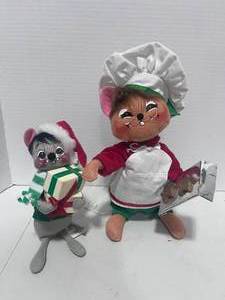 lot 88 image: 2 Vintage Annalee Christmas Mice