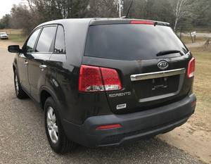 2011 Kia Sorento LX AWD
