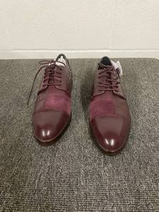 lot 34 image: Coach Waverly Patchwork Burgundy Oxford Shoes Size 6.5M with Box