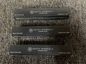 lot 149 image: Lot of 3 Savvy Minerals by Young Living Lip Gloss Maven 0.18 oz