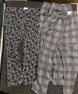 lot 186 image: Set of 2 Lands End Womens Pants Size L (14-16) - Patterned Styles