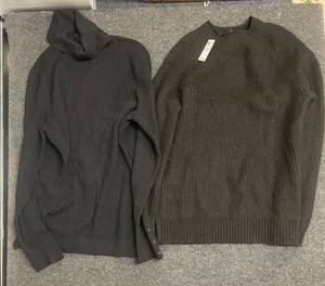 lot 195 image: Set of 2 Womens Black Sweaters - Talbots Petite, Mixed Styles