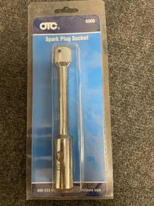 lot 225 image: OTC 6900 916 Spark Plug Socket for 5.4L 3-Valve Engines, Sealed Package