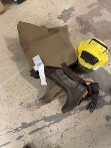 lot 257 image: Proline Chest Waders Size 8 with Steel Shank and Anti-Cracking Sole