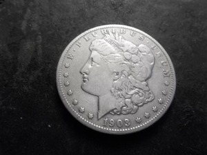 lot 25 image: 1903 S Morgan Silver Dollar