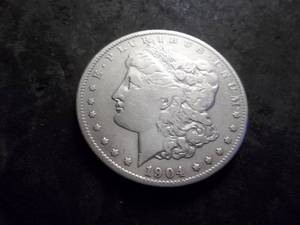 lot 26 image: 1904 S Morgan Silver Dollar