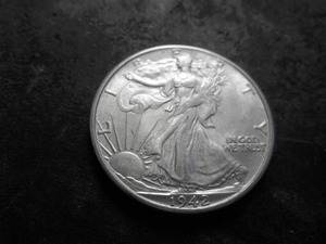lot 40 image: 1942 D Walking Liberty Half Dollar