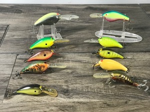 lot 202 image: Lot of 10 Fishing Lures - see description for more info