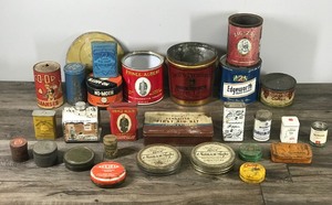 lot 225 image: Large Lot of Collectible Vintage Tins - see description for more info