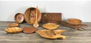 lot 240 image: Large Lot of Wooden Dishes - Bowls - Wheelbarrow Nut Bowl  and More