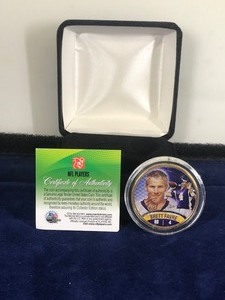 lot 246 image: MN Vikings Brett Favre #4 Kennedy Half Dollar Gold Plated US Coin - Uncirculated - COA