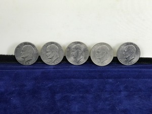 lot 247 image: 5 - Eisenhower One Dollar Coins - see description for more info