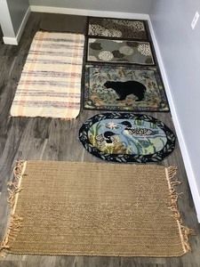 lot 268 image: Lot of 7 Rugs - 5 Entry Way Rugs and 2 Hallway Rugs - smoke free
