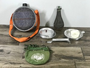 lot 306 image: Vintage Mirror Oasis Metal Blanket Canteen, Official Trail Mess Kit, Powder Flask