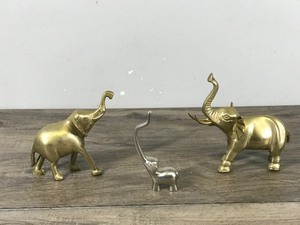 lot 310 image: 2 Brass Elephant Figurines & 1 Solid Metal Elephant that doesnt stick to a magnet