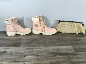 lot 346 image: UGG Austria Shoulder Strap Bag & A Pair of GBG Los Angeles Pink High Boots Size 10M