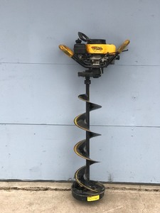 lot 7 image: 10 Jiffy Gas Ice Auger - Model 34STX