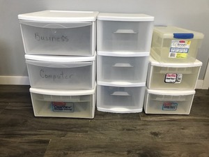 lot 384 image: 6 - Storage Cobtainers & 1 - 3 Drawer Storage Cart with Wheels