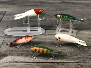 lot 411 image: Lot of 5 Collectible Bomber Fishing Lures