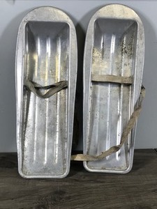 lot 414 image: Vintage Aluminum Childs Snow Shoes
