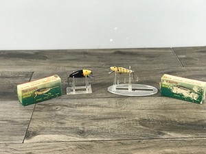 lot 415 image: 2 - Collectible True Temper Speed Shads in Boxes