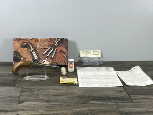 lot 2 image: New Orleans Ace .44 Screw Barrell Boot Pistol Black Powder - No FFL Required