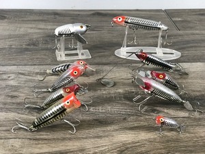 lot 189 image: Lot of 10 Collectible Heddon Fishing Lures - see description for more info