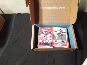lot 157 image: Box Orioles baseball trading cards
