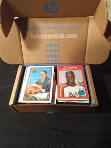 lot 161 image: Box of expos trading cards