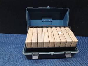 lot 31 image: Flambeau tackle box with 9 tackle box containers inside