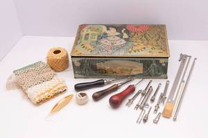 lot 33 image: Vintage Canco Tin with Handmade Tatting & Tools