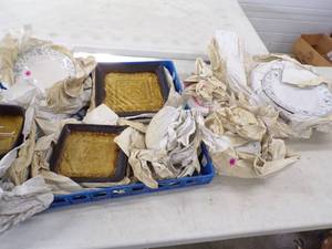 lot 19 image: Dish Set with Plates and Bowls