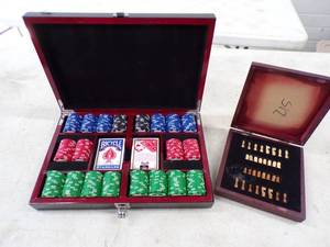 lot 21 image: Poker set and Chess Set in Cases