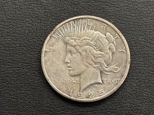 lot 11 image: 1925-S Peace Dollar