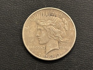 lot 21 image: 1934-D Peace Dollar