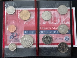 lot 67 image: 2002-D Mint Set