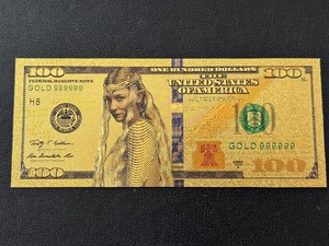 lot 18 image: 24K Gold Foil $100 Dollar Note Lord of the Rings