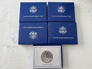 lot 130 image: 1986 Statue of Liberty Half Dollar Proofs and Denver Mint