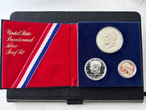 lot 135 image: 1976-S Bicentennial Silver Proof Set