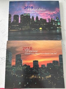 lot 148 image: 2010 P & D Mint Set