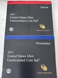 lot 149 image: 2011 P & D Mint Set